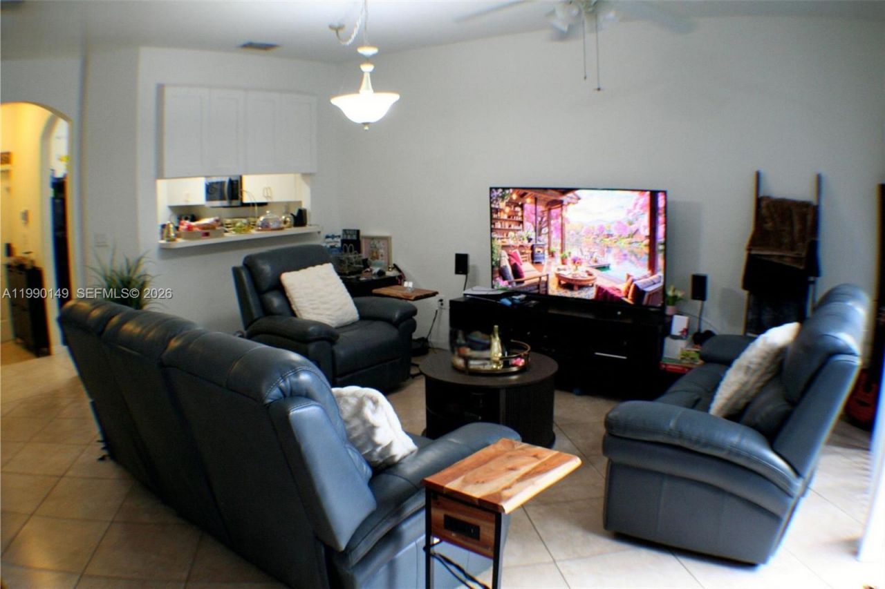 4964 SW 128th Ave , Miramar, FL 33027 Photo