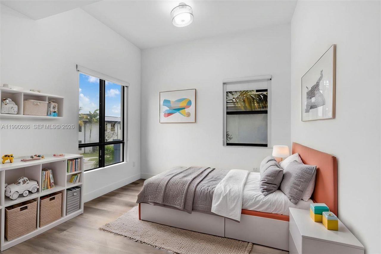 16058 SW 136th Way, Miami, FL 33196 Photo