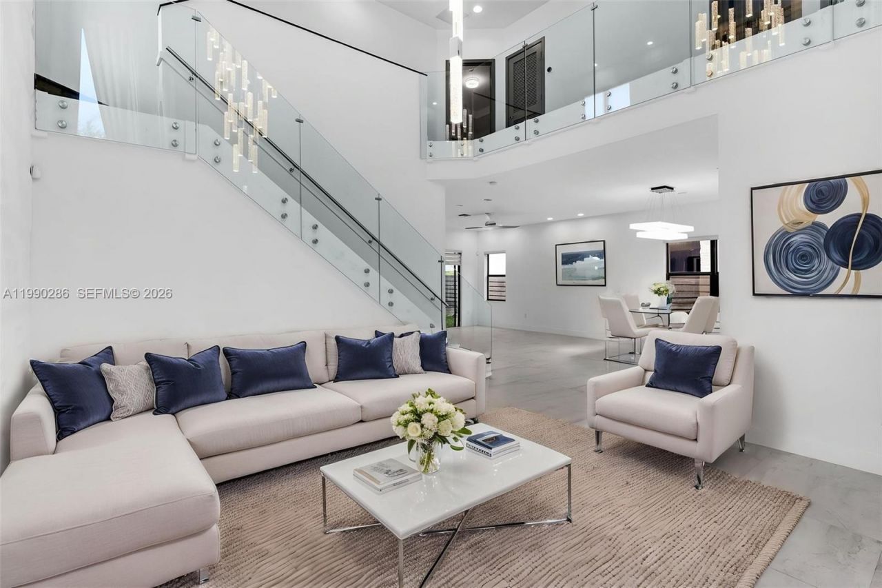 16058 SW 136th Way, Miami, FL 33196 Photo