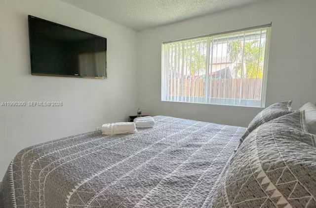 650 NE 15th St, Fort Lauderdale, FL 33304 Photo