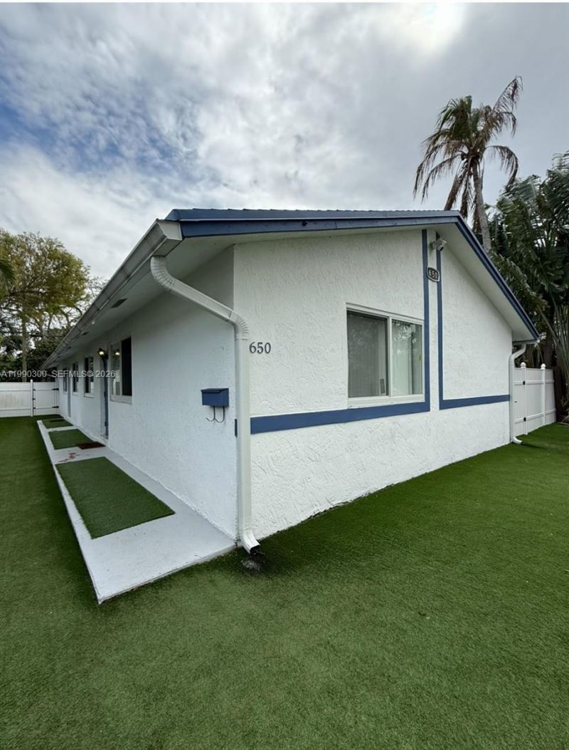 650 NE 15th St, Fort Lauderdale, FL 33304 Photo