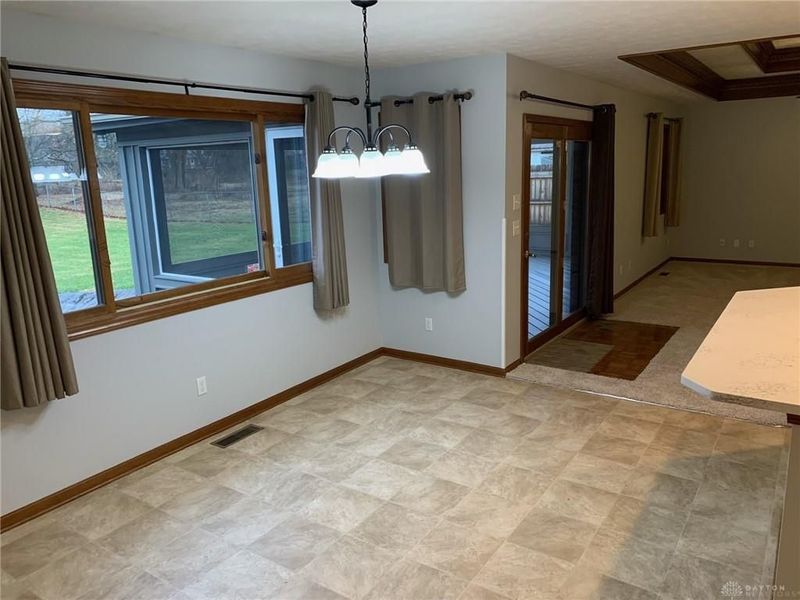 2549 Lantz Road, Beavercreek, OH 45434 Photo 10