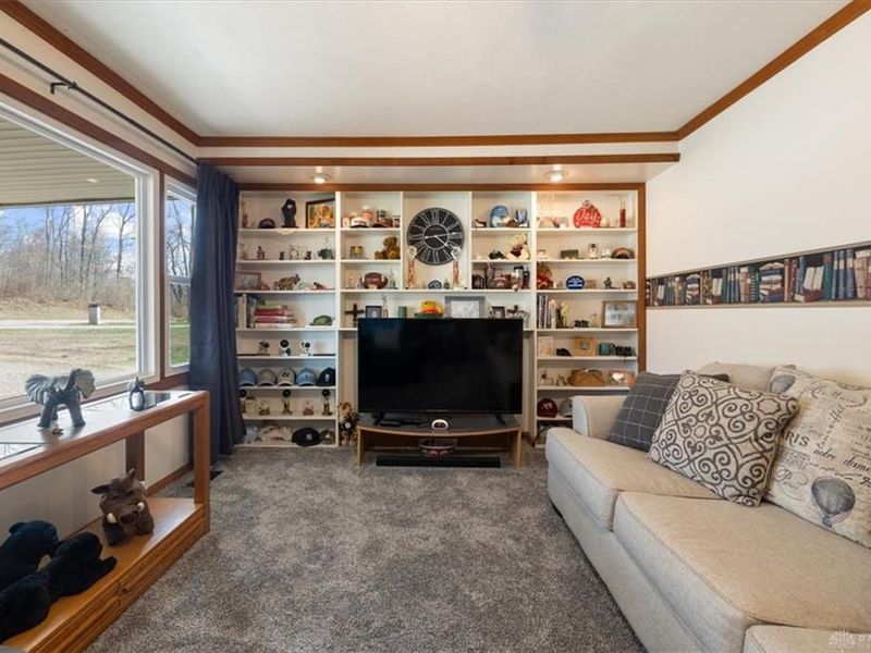 4816 Middle Urbana Road, Urbana, OH 43078 Photo 7