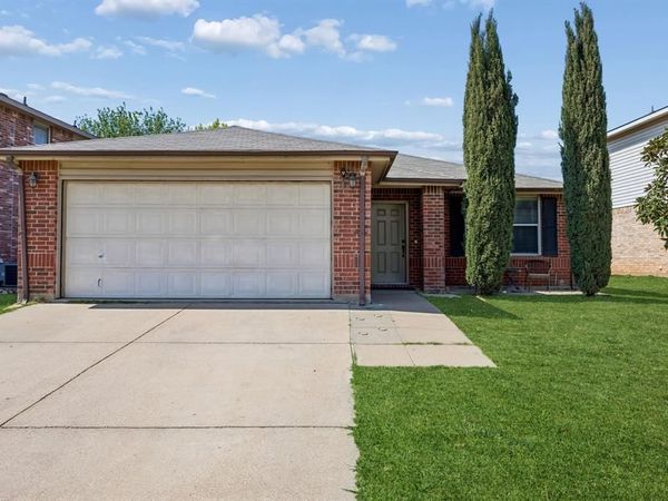 5153 Gold Basin Road , Fort Worth, TX 76179