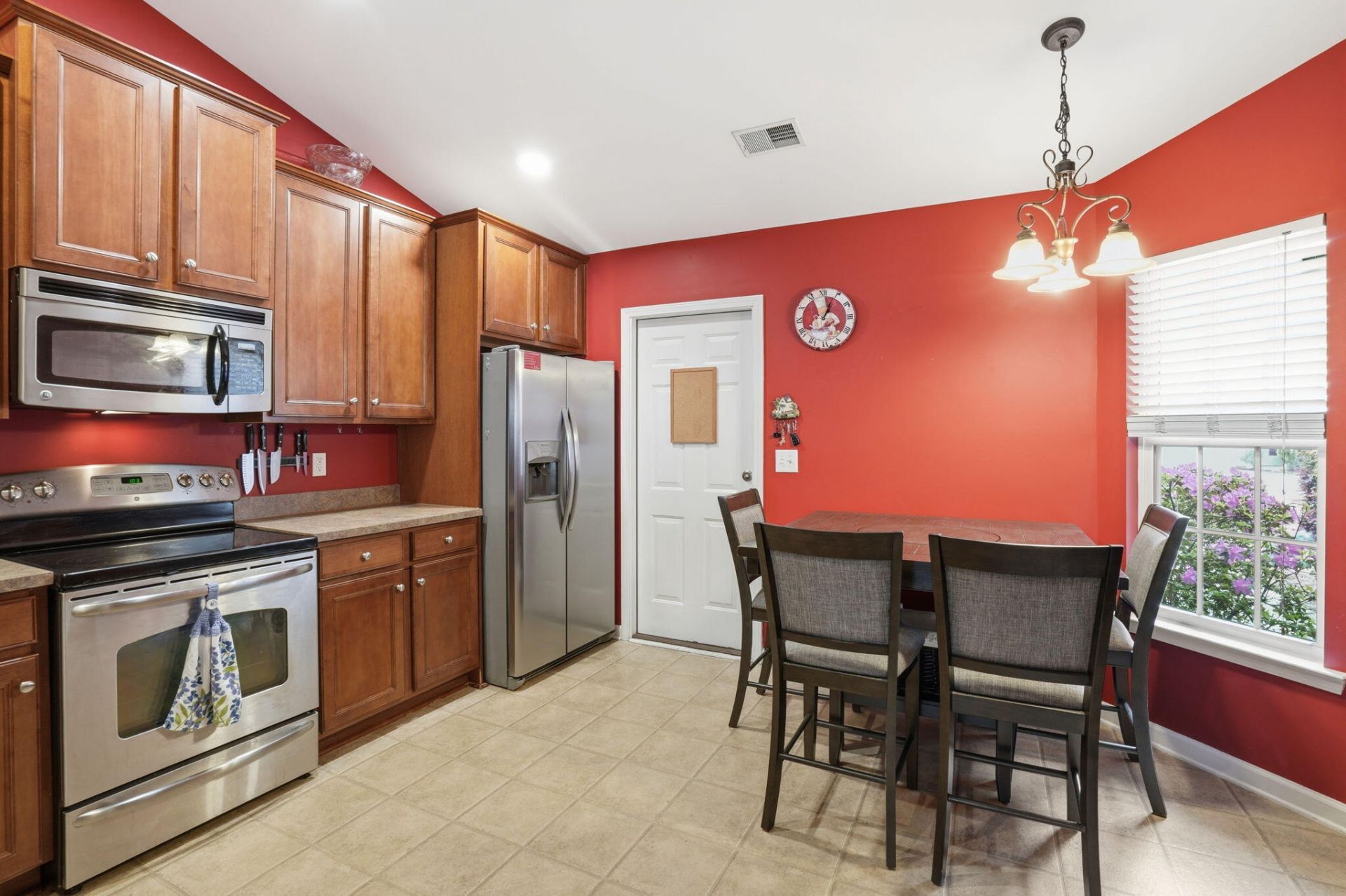 214 Chipping Sparrow Drive Photo 10
