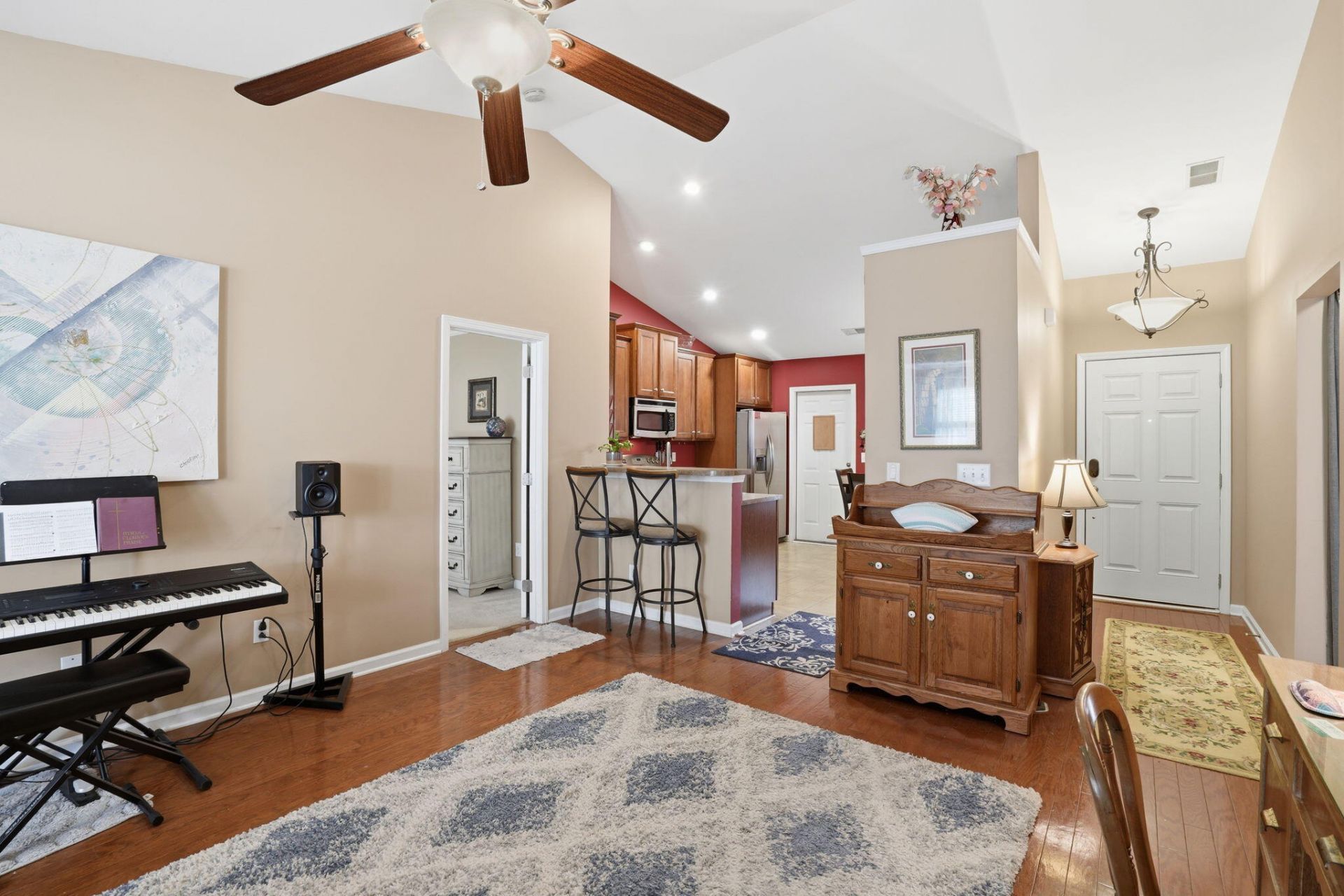 214 Chipping Sparrow Drive Photo 7