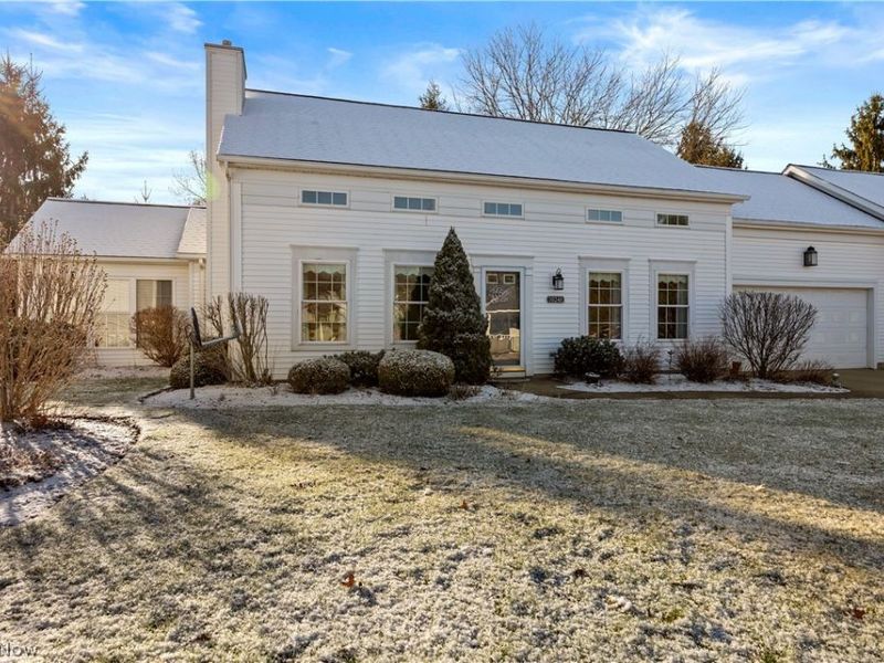 10248 Brighton Circle, Twinsburg, OH 44087 Photo 1