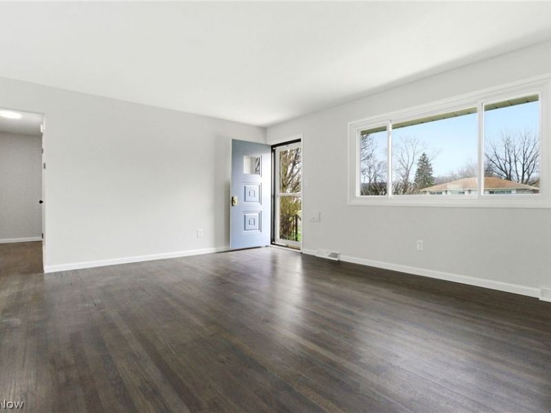 5314 Dartmouth Drive, Parma, OH 44129 Photo 12