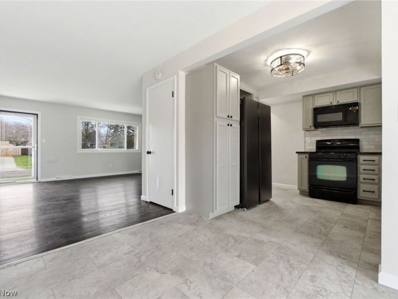 5314 Dartmouth Drive, Parma, OH 44129 Photo 13