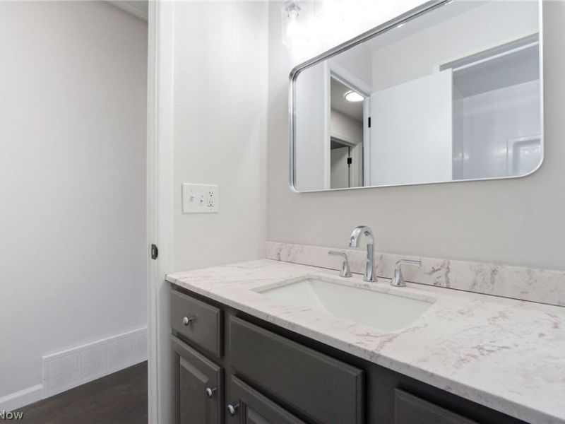 5314 Dartmouth Drive, Parma, OH 44129 Photo 24