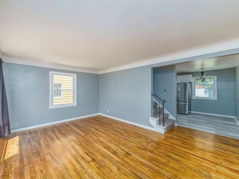 13815 Cranwood Park Boulevard, Garfield Heights, OH 44125 Photo 4