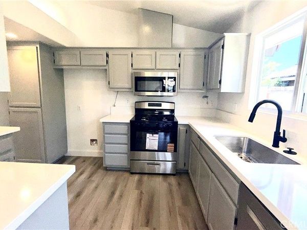 132 Bennetta, Santa Maria, CA 93458