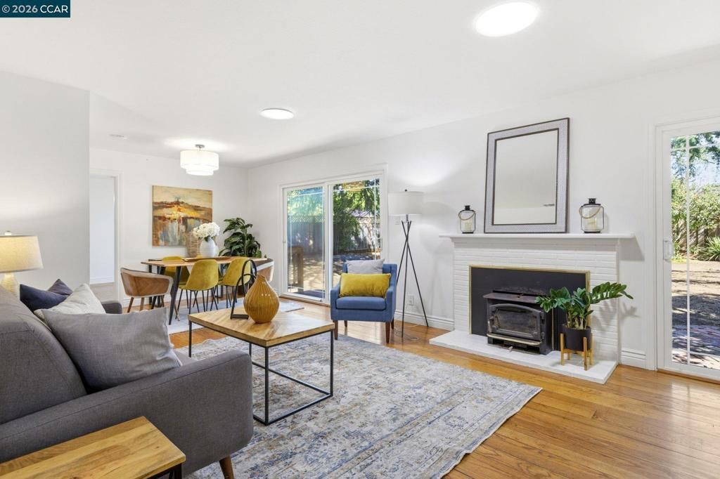 1306 Craig Dr, Concord, CA 94518 Main Photo