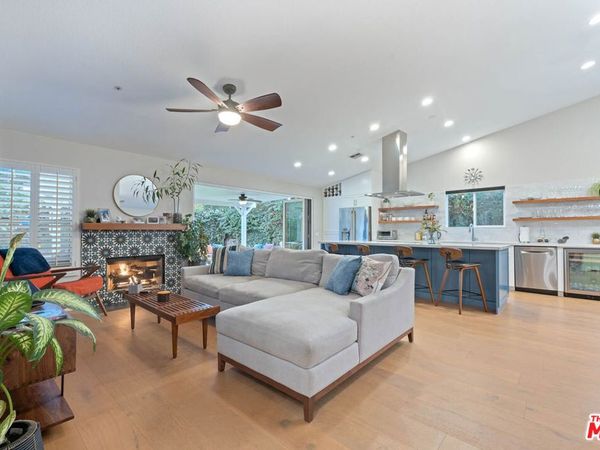 1220 Dincara Road, Burbank, CA 91506