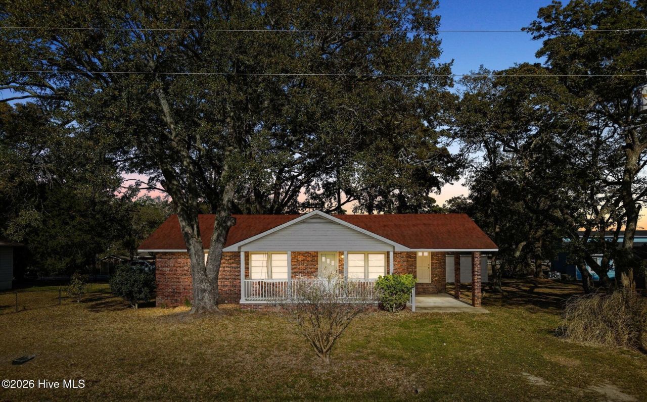 2015 Ocean Haven Road Sw, Ocean Isle Beach, NC 28469 Main Photo