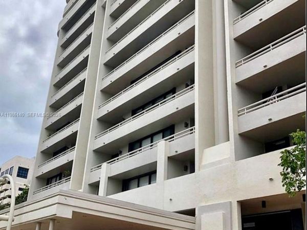 441 Valencia Ave, Unit 803, Coral Gables, FL 33134