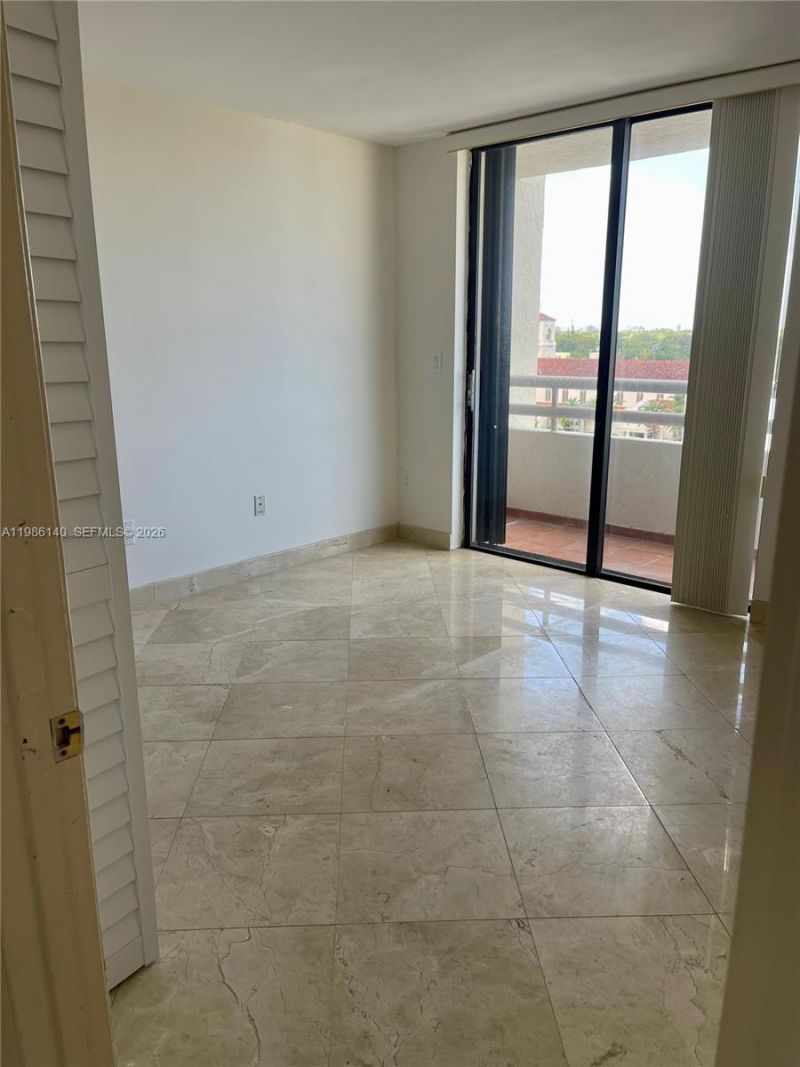 441 Valencia Ave, Unit 803, Coral Gables, FL 33134 Photo