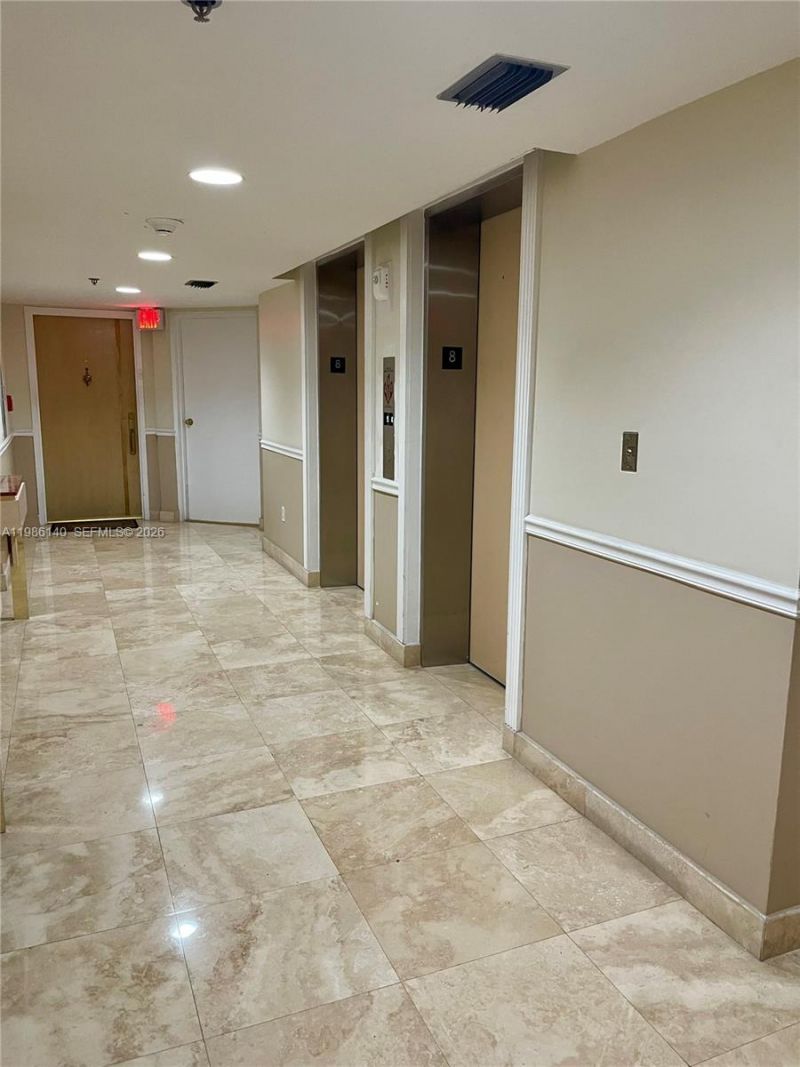 441 Valencia Ave, Unit 803, Coral Gables, FL 33134 Photo