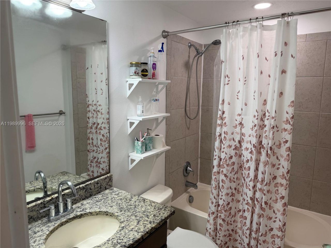 330 NW 33rd Ln, Pompano Beach, FL 33069 Photo