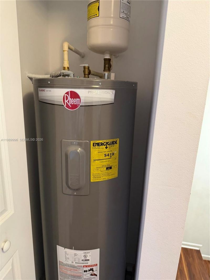 330 NW 33rd Ln, Pompano Beach, FL 33069 Photo