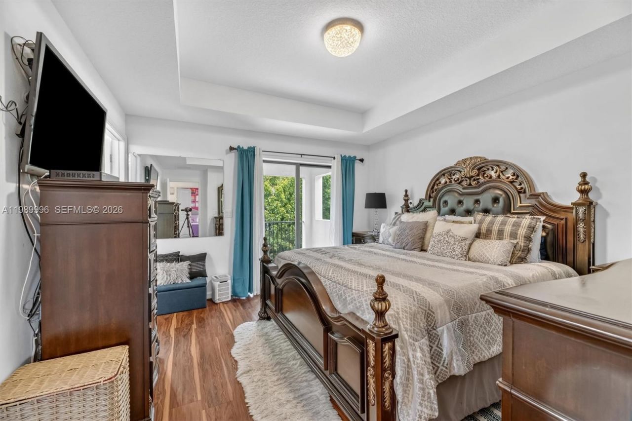 330 NW 33rd Ln, Pompano Beach, FL 33069 Photo