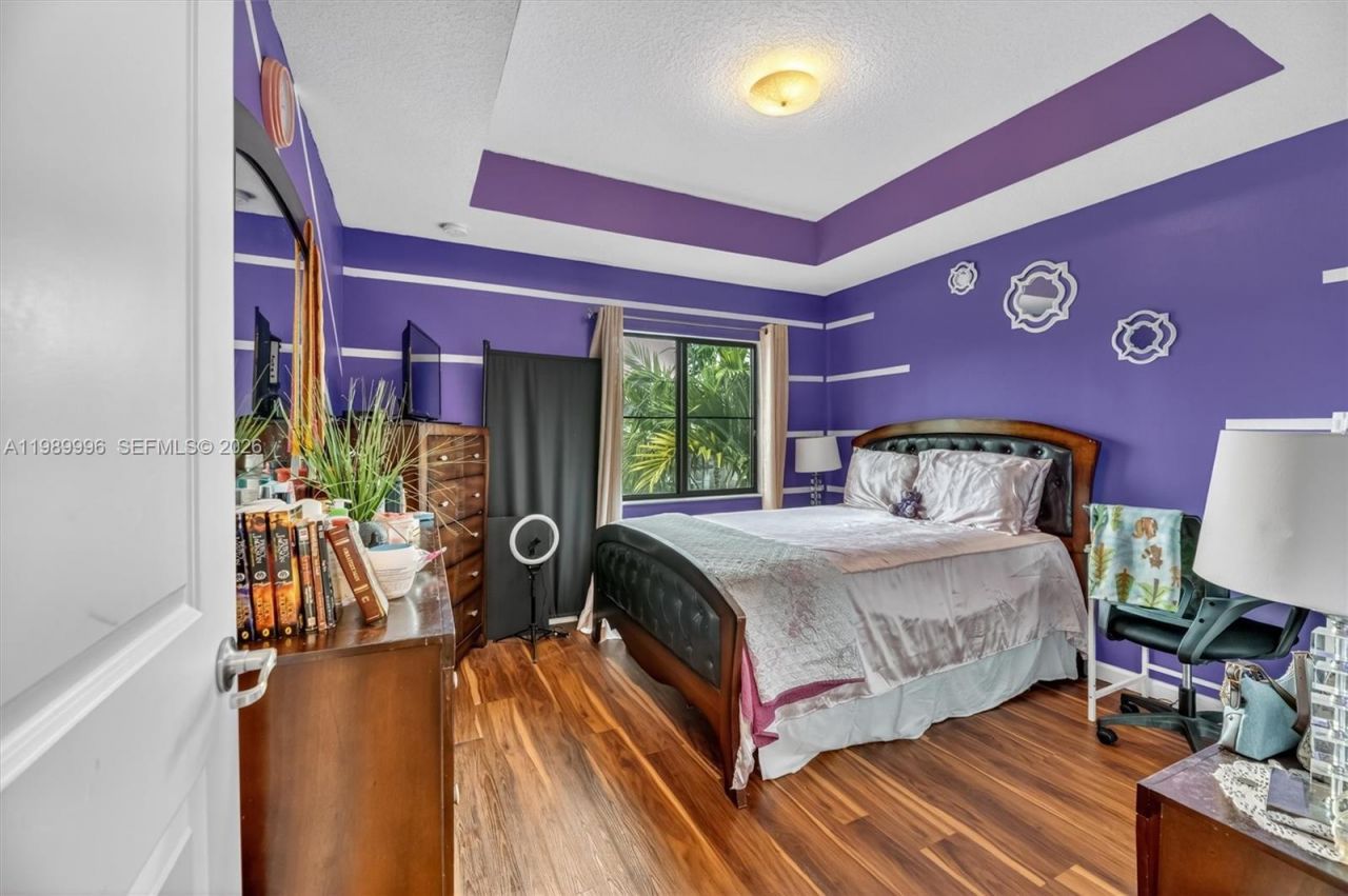 330 NW 33rd Ln, Pompano Beach, FL 33069 Photo