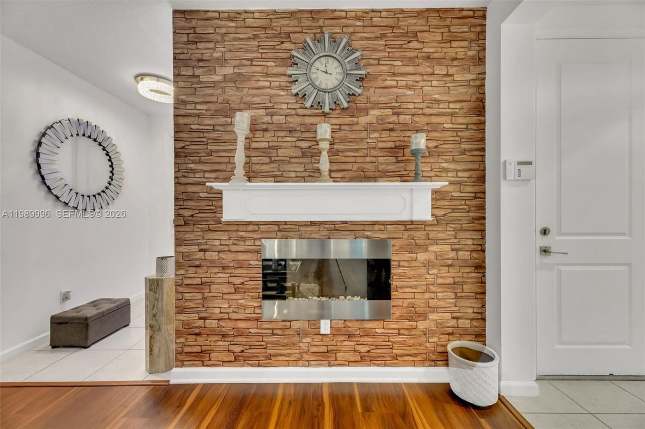 330 NW 33rd Ln, Pompano Beach, FL 33069 Photo