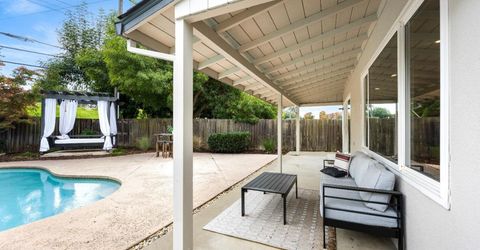 2932 Kadema Dr, Sacramento, CA 95864 Photo