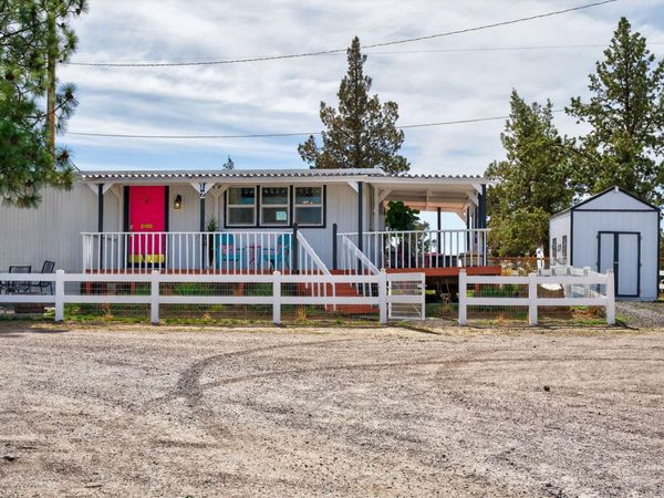 64900 Hunnell Road, UNIT 12, Bend, OR 97703