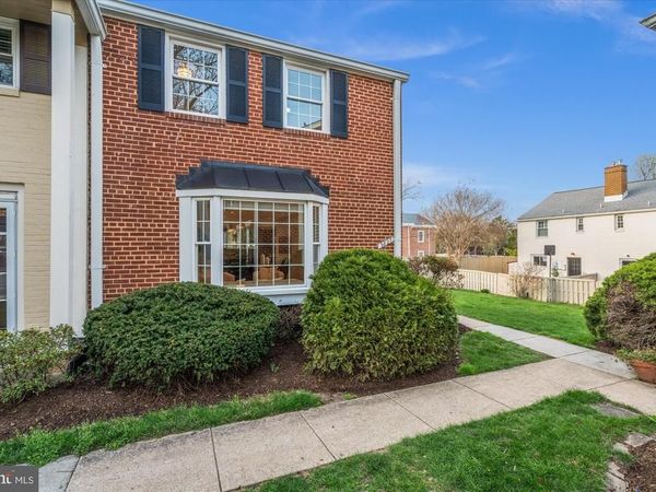3827 INGALLS AVENUE, ALEXANDRIA, VA 22302