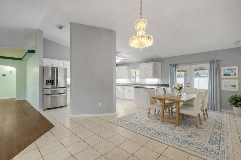 2530 Tamarind Drive, Edgewater, FL 32141 Photo
