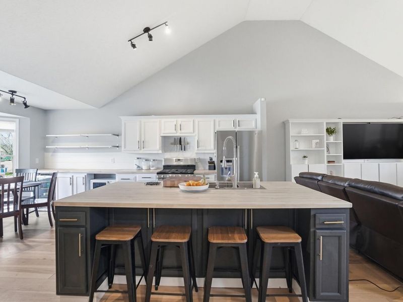 516 Sandmar Drive, Blacklick, OH 43004 Photo 11