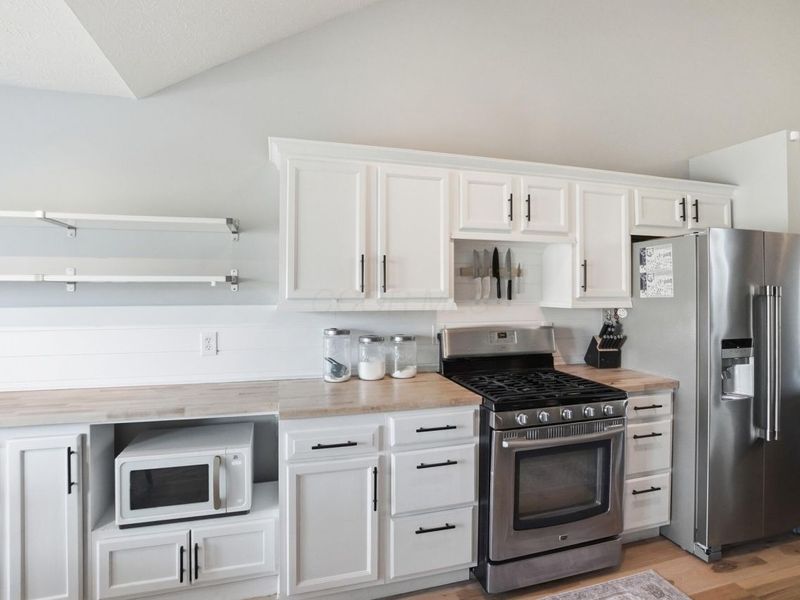 516 Sandmar Drive, Blacklick, OH 43004 Photo 13