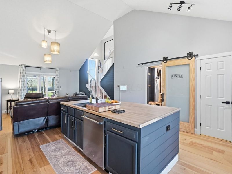 516 Sandmar Drive, Blacklick, OH 43004 Photo 14