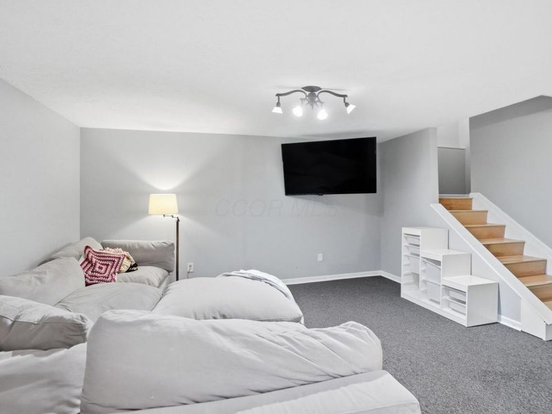 516 Sandmar Drive, Blacklick, OH 43004 Photo 35