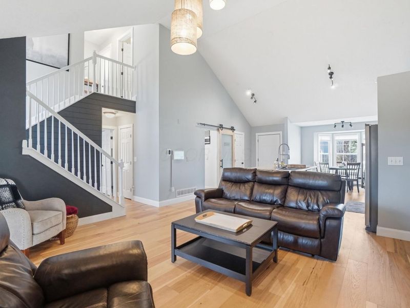 516 Sandmar Drive, Blacklick, OH 43004 Photo 7