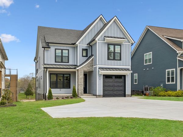 914 N Jefferson St, Winchester, TN 37398