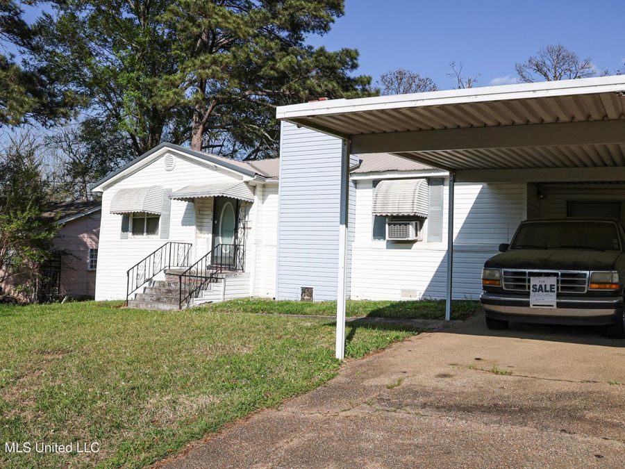 Property Image 4