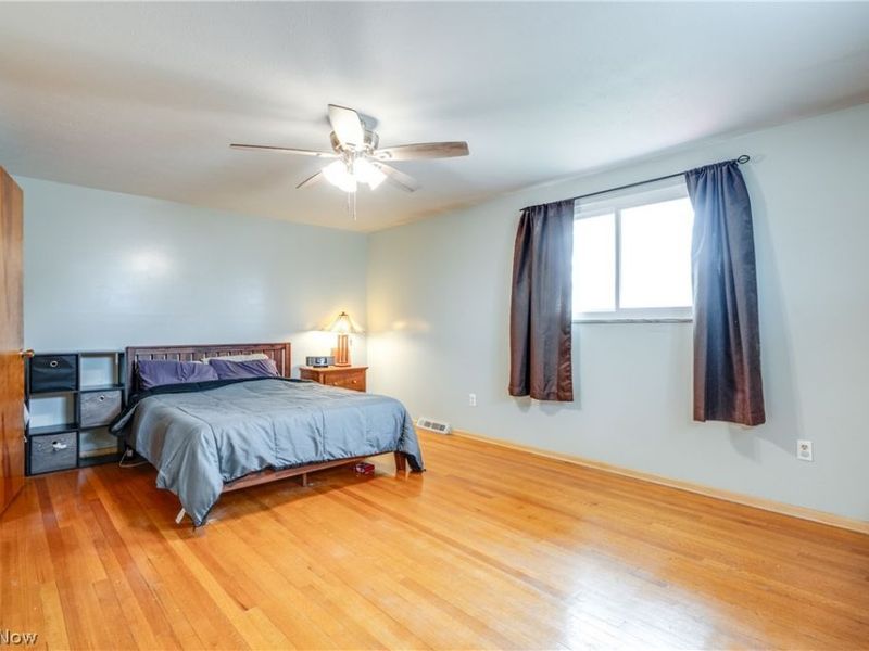 6826 Lynett Drive, Parma, OH 44129 Photo 18