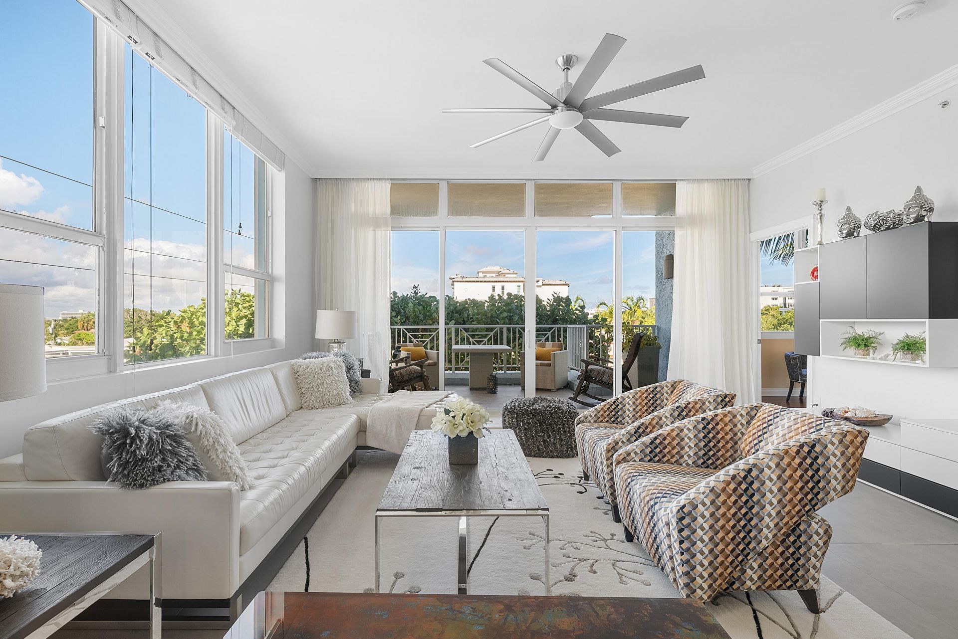 701 SE 21st Avenue, Unit 301, Deerfield Beach, FL 33441 Photo