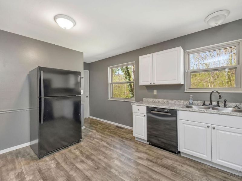 9125 Tag Drive, Springfield Twp., OH 45231 Photo 11