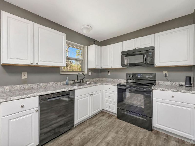 9125 Tag Drive, Springfield Twp., OH 45231 Photo 8