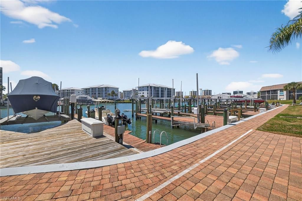 200 Lenell Rd, Unit 222, Fort Myers Beach, FL 33931 Photo