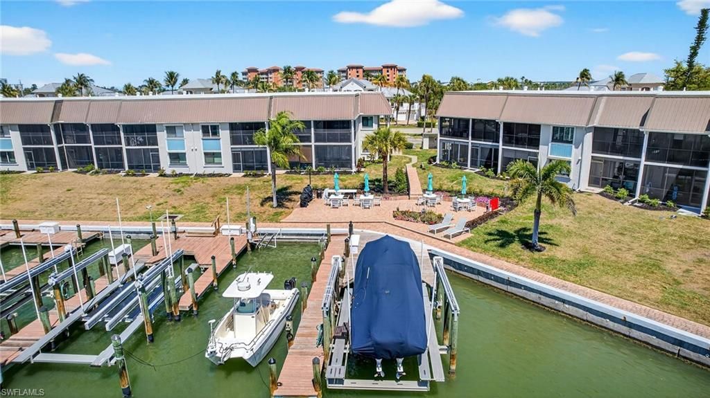 200 Lenell Rd, Unit 222, Fort Myers Beach, FL 33931 Photo