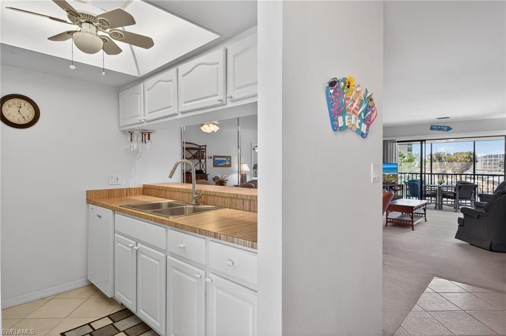 200 Lenell Rd, Unit 222, Fort Myers Beach, FL 33931 Photo
