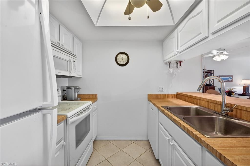 200 Lenell Rd, Unit 222, Fort Myers Beach, FL 33931 Photo