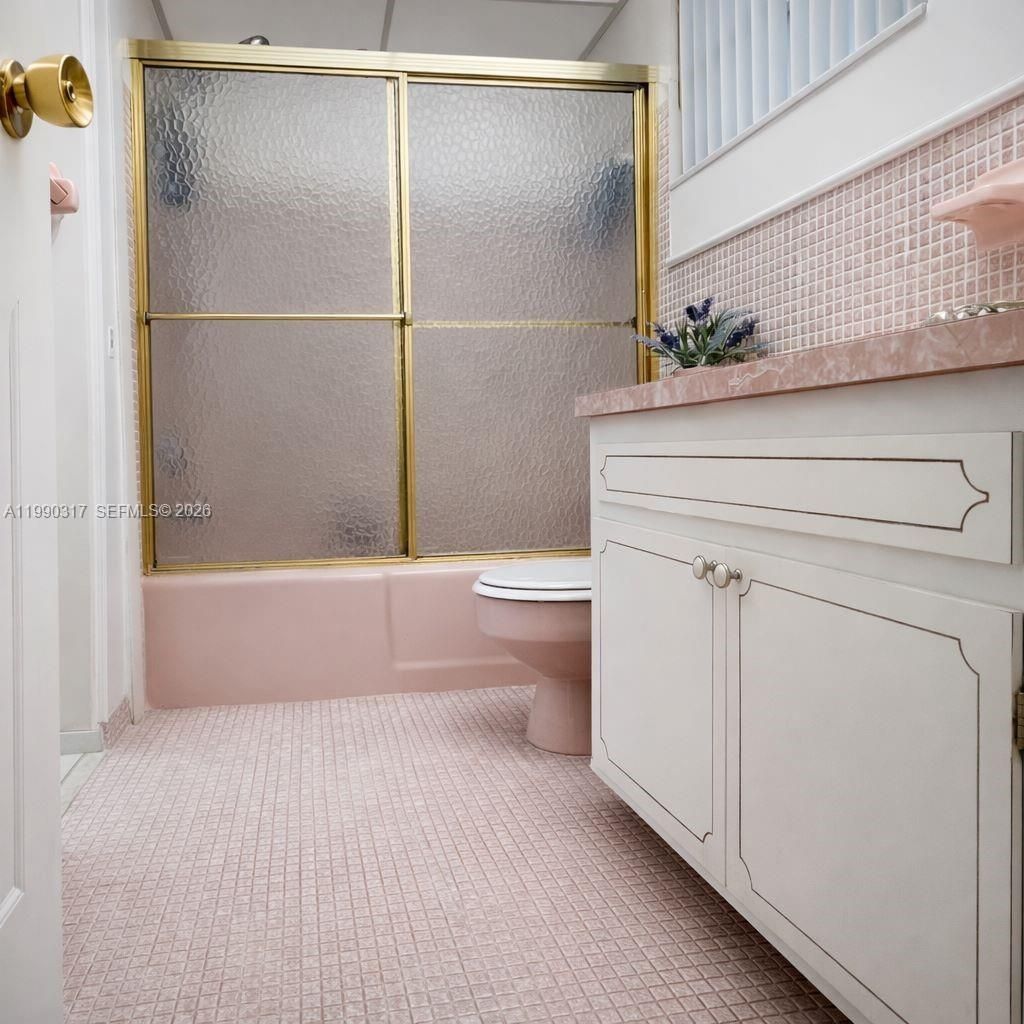 330 SE 2nd St , Unit 101G, Hallandale Beach, FL 33009 Photo