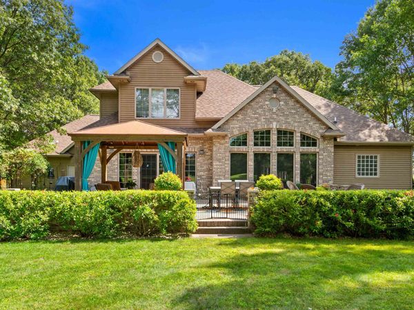 1366 Sawgrass Drive, Nekoosa, WI 54457