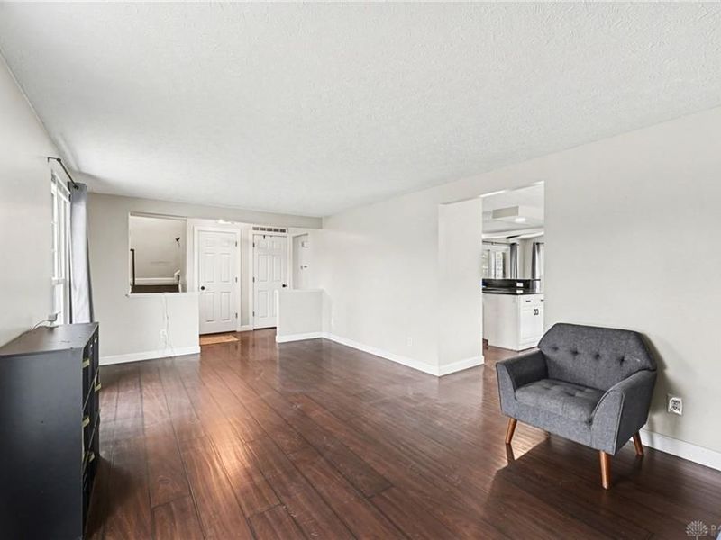 7372 Colegrove Drive, Huber Heights, OH 45424 Photo 11