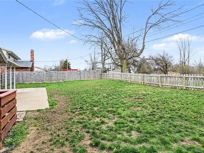 7372 Colegrove Drive, Huber Heights, OH 45424 Photo 23